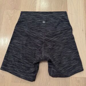 lululemon grey stripe align short 4”